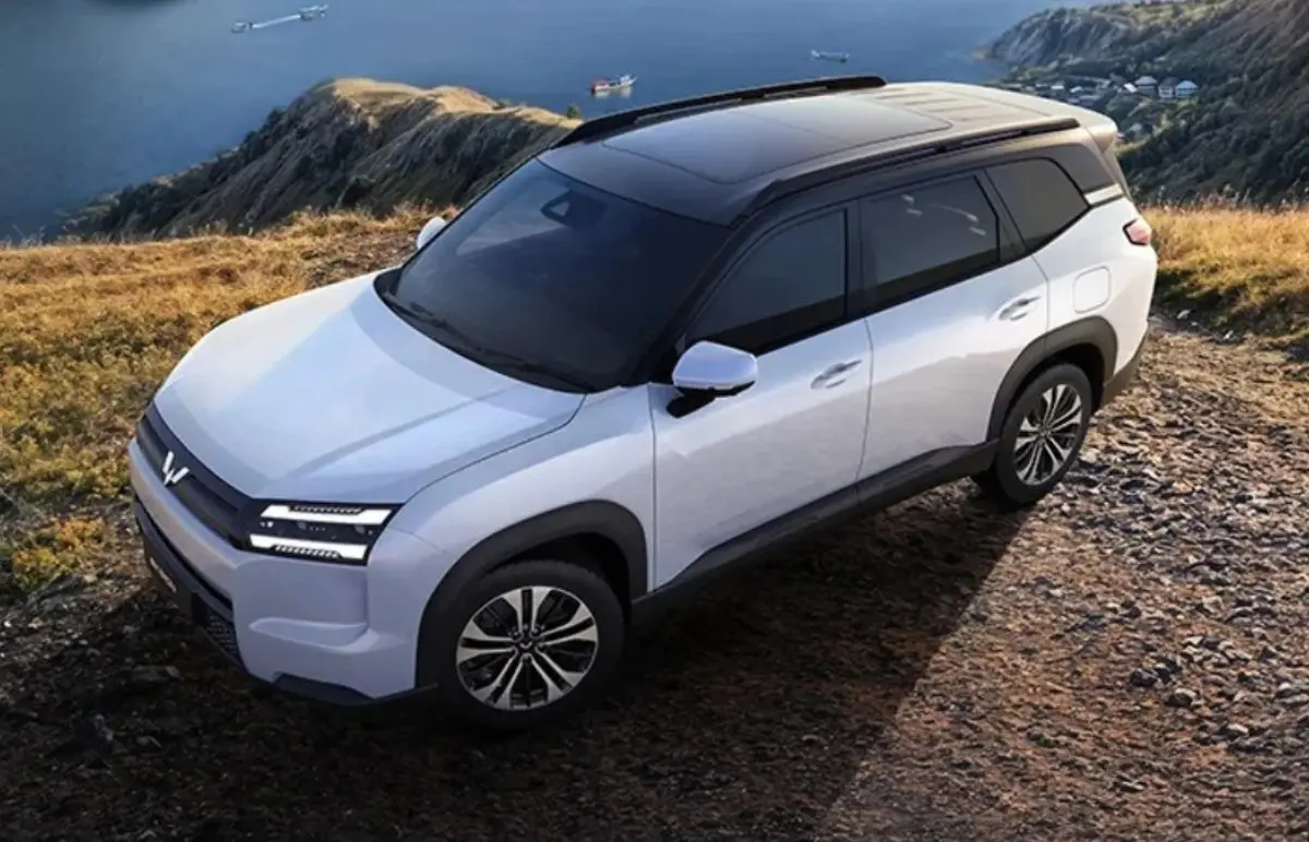 JSW MG Motors is set to introduce the MG Eksion-based electric SUV aimed at rivaling XEV 9S. Featured Image